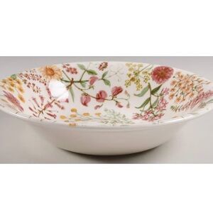 Royal Stafford Hedgerow (Earthenware Wildflowers) 13” Round Serving Bowl